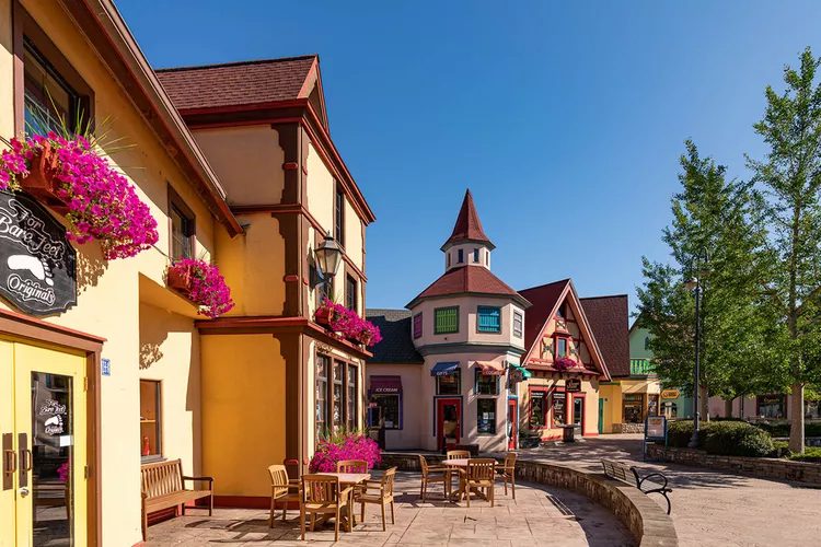 This Small Town Is Called ‘Michigan’s Little Bavaria’ for Its German-inspired Hotels, Food, and Culture